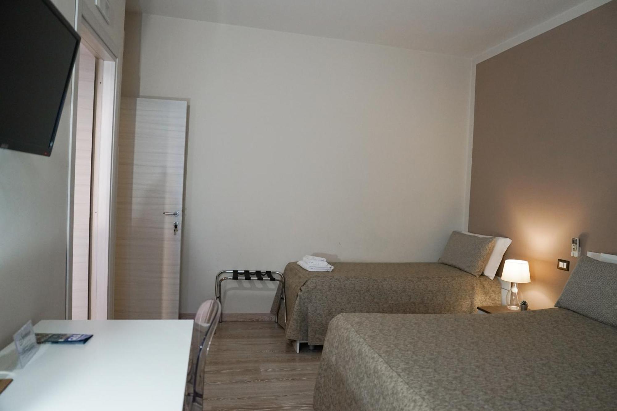Salernoprestige Guest house 2*
